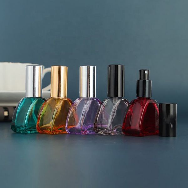 Customized Logo 12ml Triangle shape Refillable Perfume Bottles