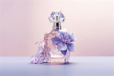 Frascos de perfume personalizados: 5 maneras de hacer que su marca de perfumes destaque Custom Perfume Bottles: 5 Ways to Make Your Perfume Brand Stand Out
