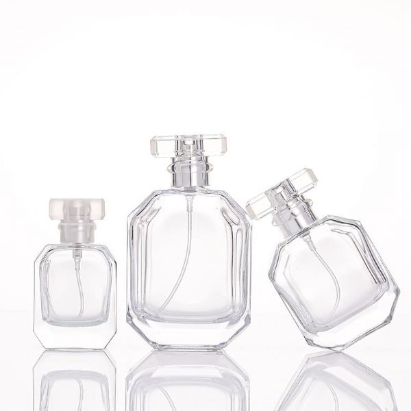 Wholesale perfume bottles transparent glass hydration spray bottle