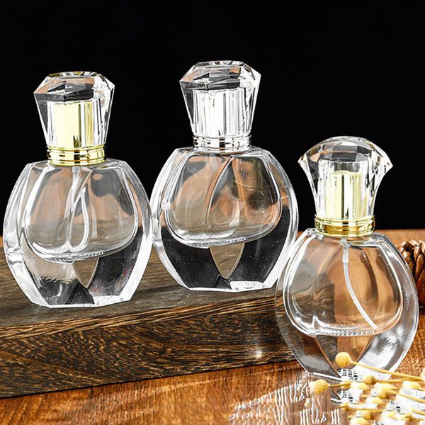 Custom 30ml spray perfume bottles with transparent glass bottle body and lid