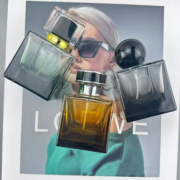 Square Empty Perfume Spray Glass Bottle 50ml in Gradient Color