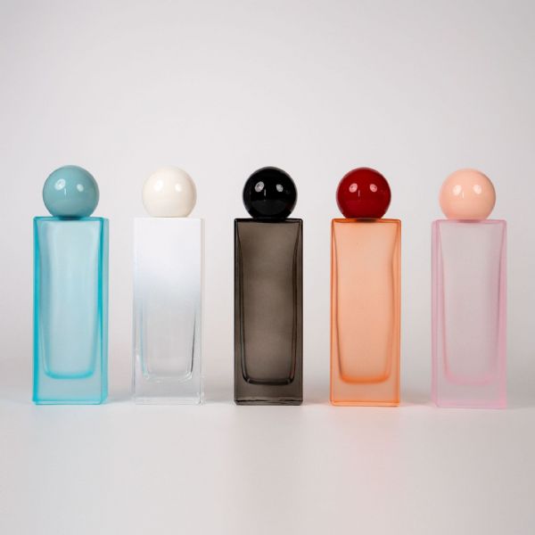 Customized 50ml perfume spray bottle cuboid bottle portable spray colors glass empty perfume bottles